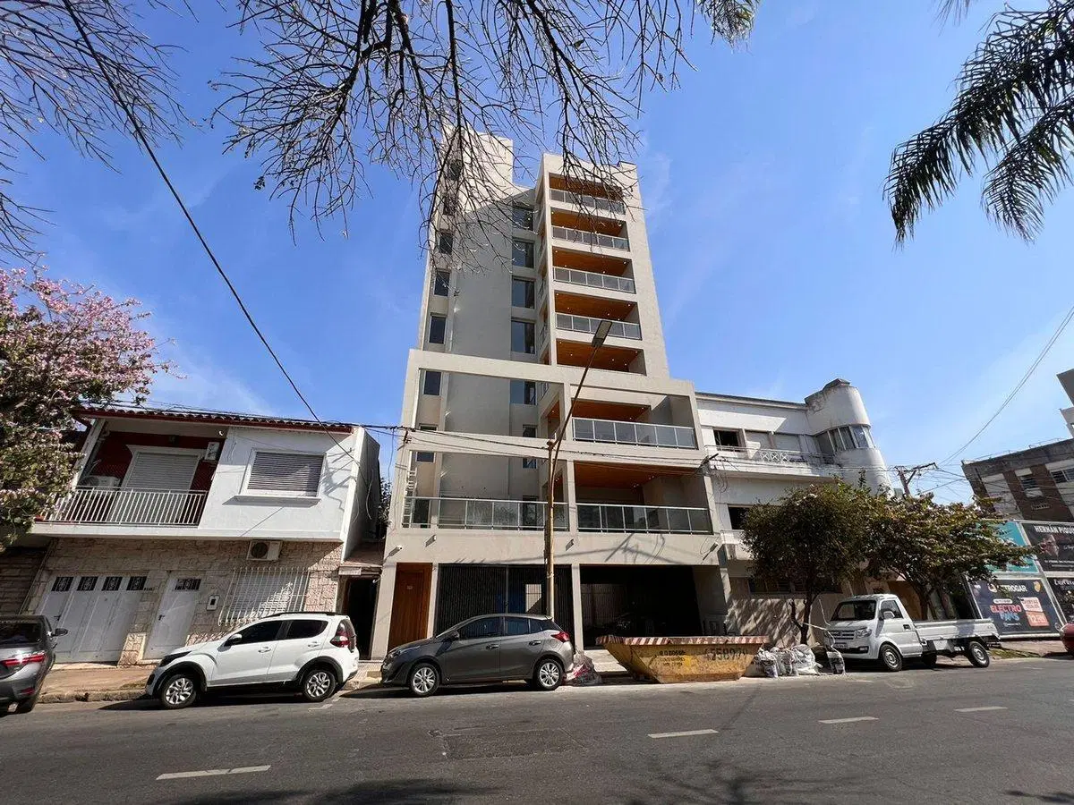VENTA PISO 3 DORM.-BALCON AL NORTE-B.CANDIOTI- 5