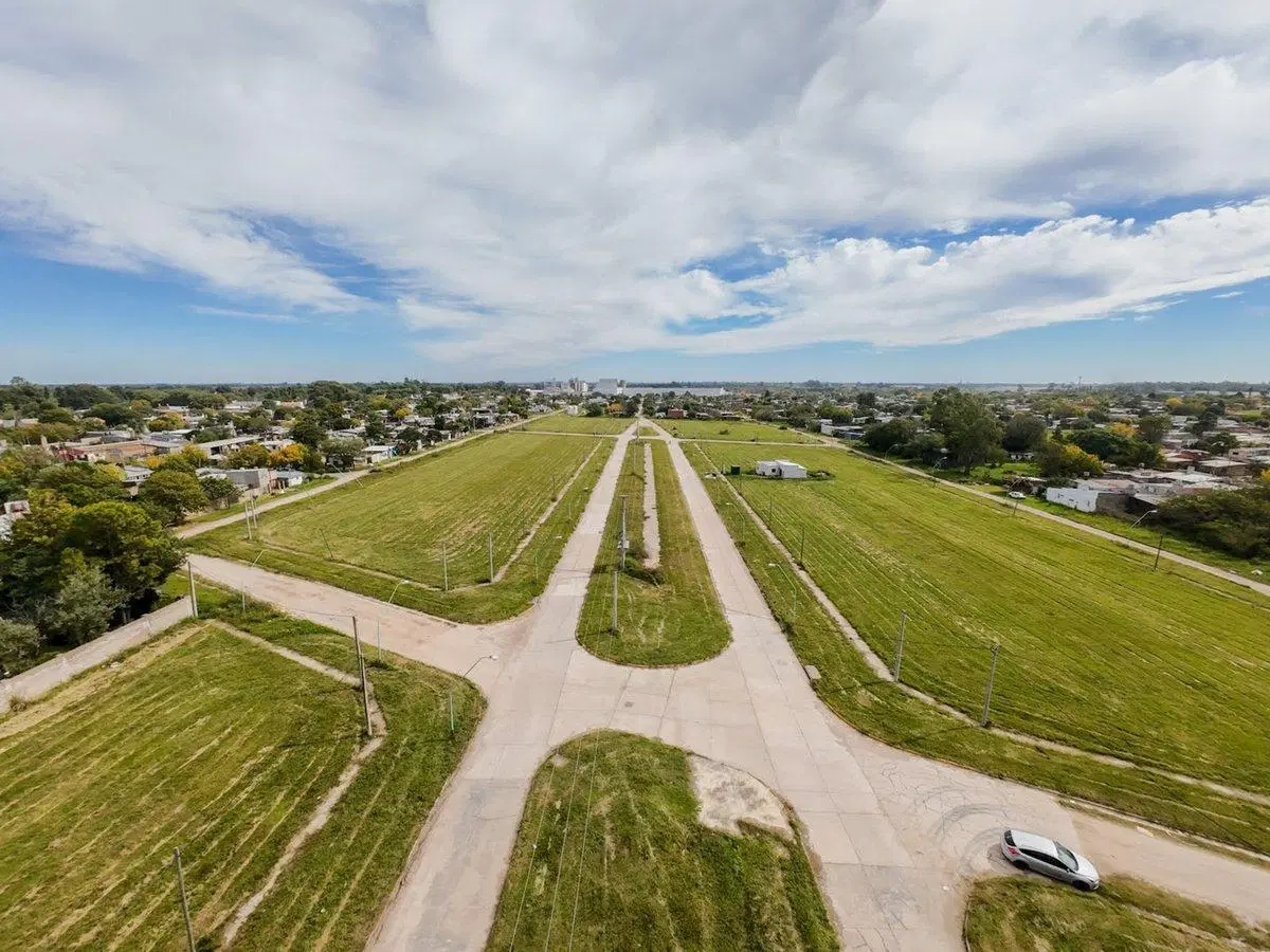 TERRENO EN VENTA LOTE 24 EN "BRISAS DE LUJÁN" 4