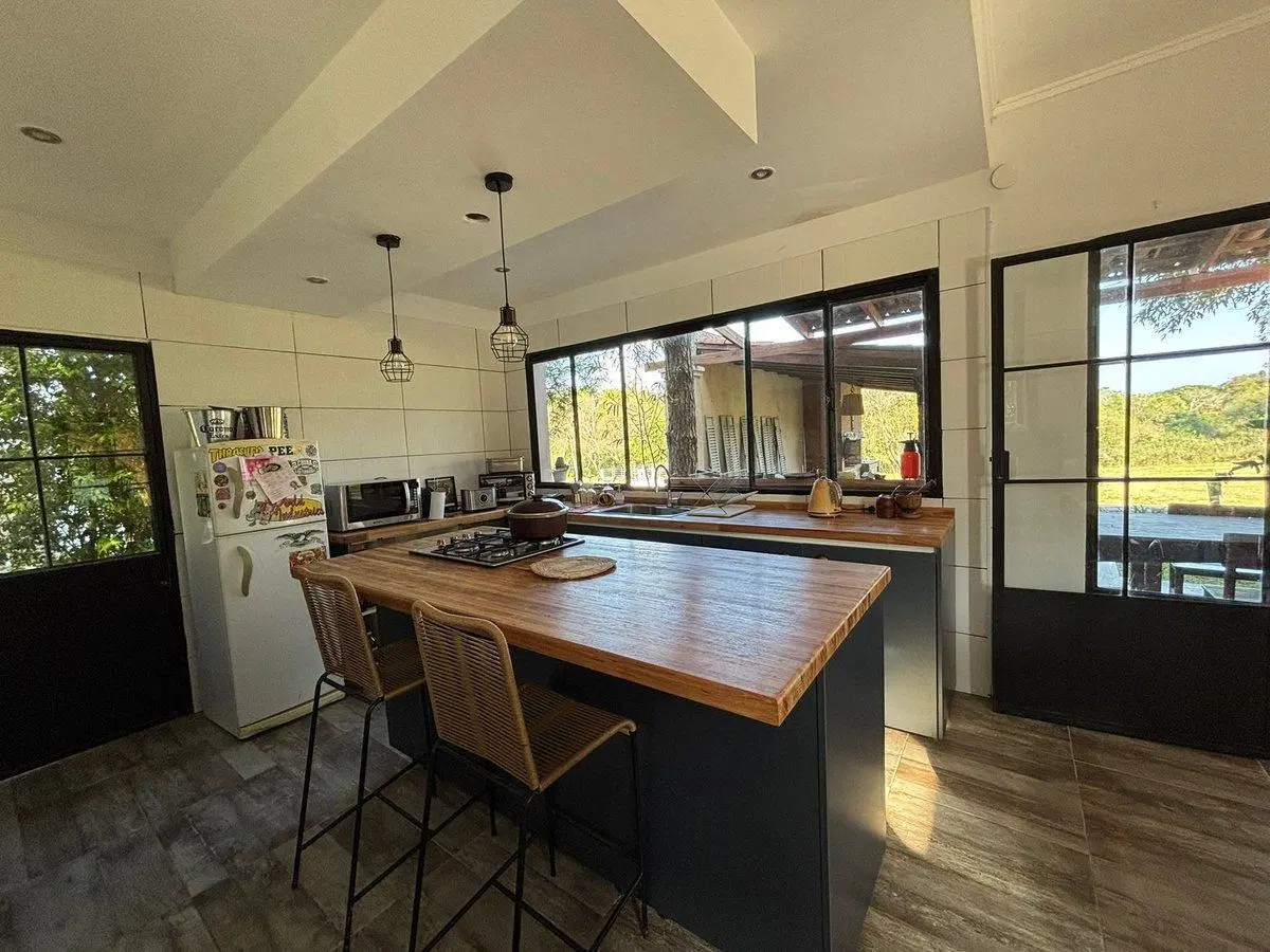 HERMOSA CASA MODERNA EN COUNTRY UBAJAY 5