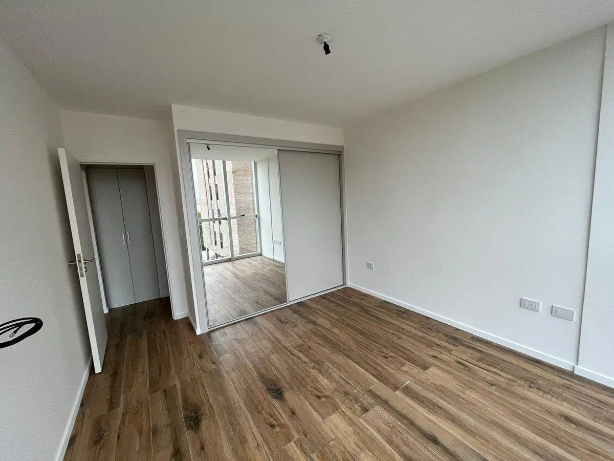 VENTA DPTO 1 DORMITORIO GARDEN INN 3 P. 8 AL RI0 4