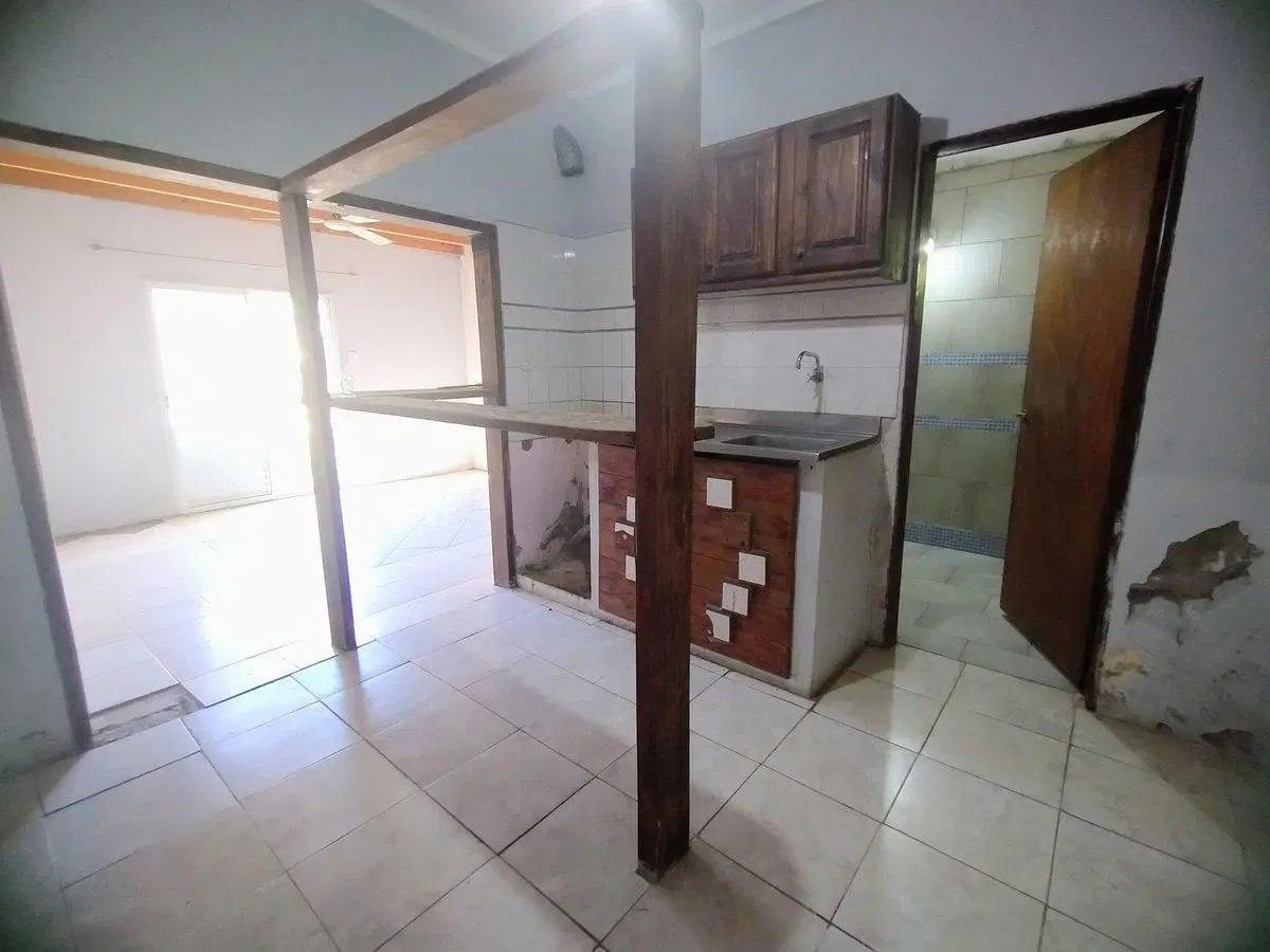 VENTA CASA 4 DORMITORIOS EN COLASTINE NORTE 5