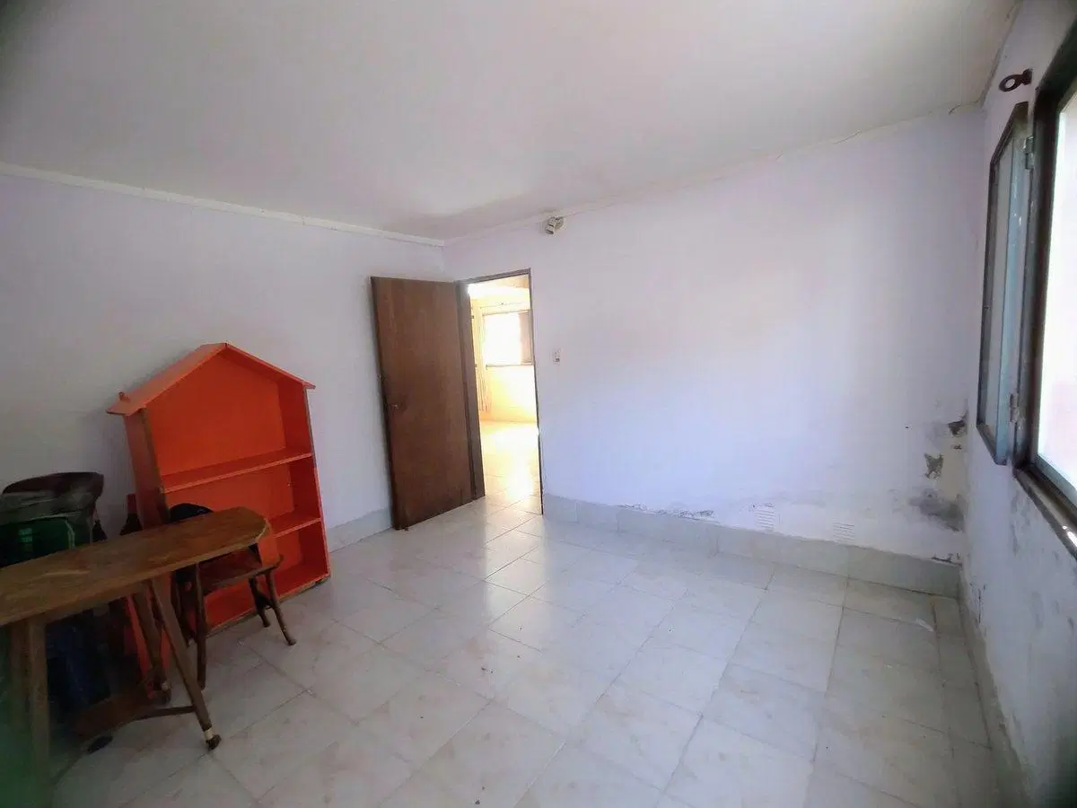 VENTA CASA 4 DORMITORIOS EN COLASTINE NORTE 2