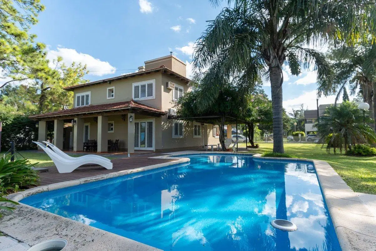 VENTA EN LA TATENGUITA-4 DORM-PISCINA-QUINCHO 3