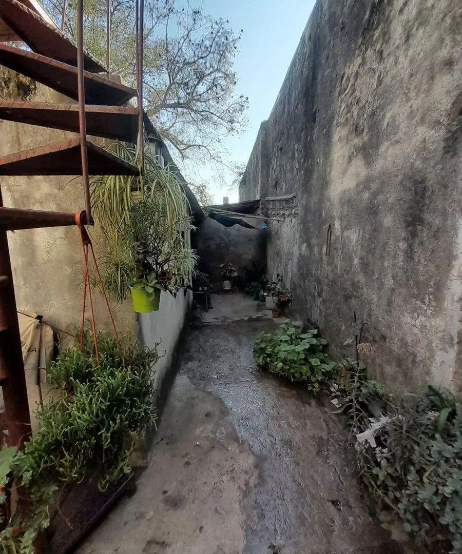 VENTA INTERNO DE 2 DORMITORIOS Y PATIO 5