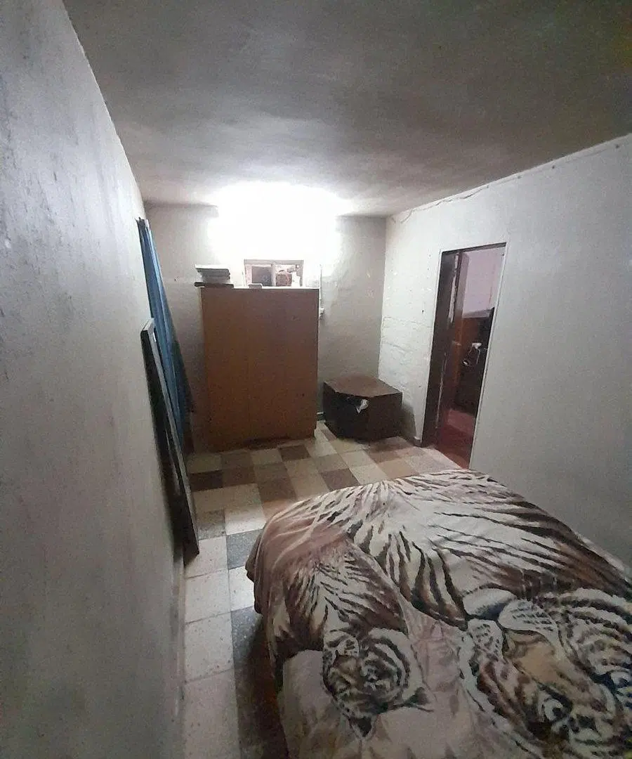 VENTA INTERNO DE 2 DORMITORIOS Y PATIO 3