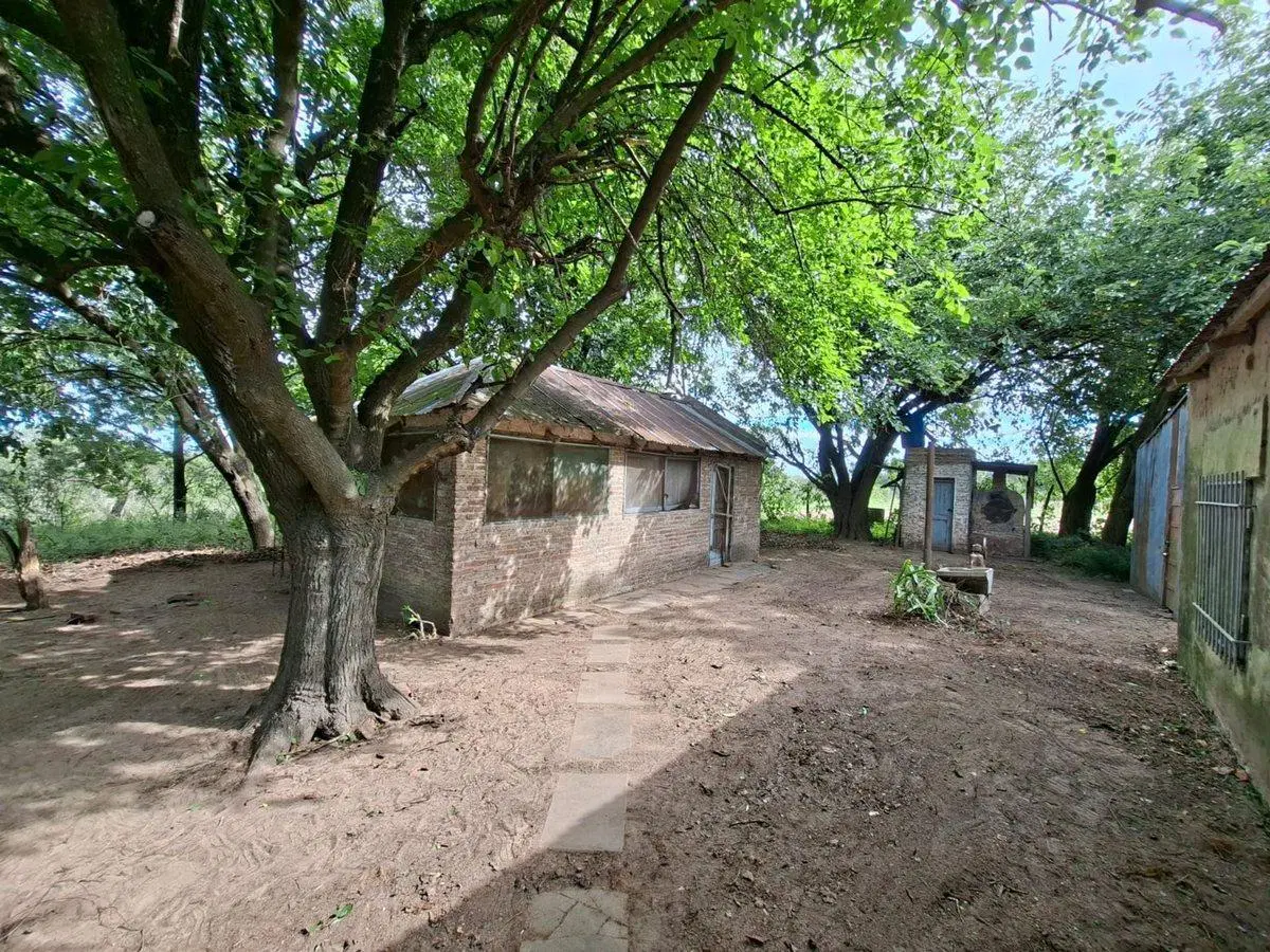 VENTA CAMPO EN ARROYO LEYES CON BAJADA AL RIO 2