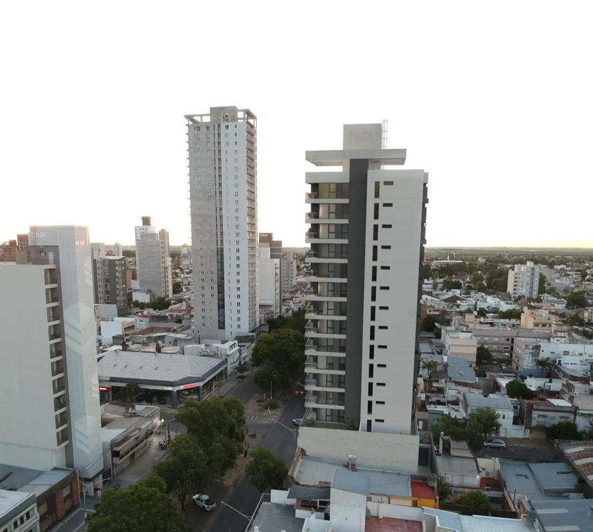 VENTA TORRE SAKURA- EN POZO-SOBRE BOULEVARD 2 DORM 3