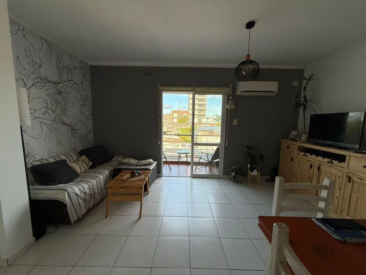 VENTA Dpto 2 DORM  y COCHERA- B° CANDIOTI 2