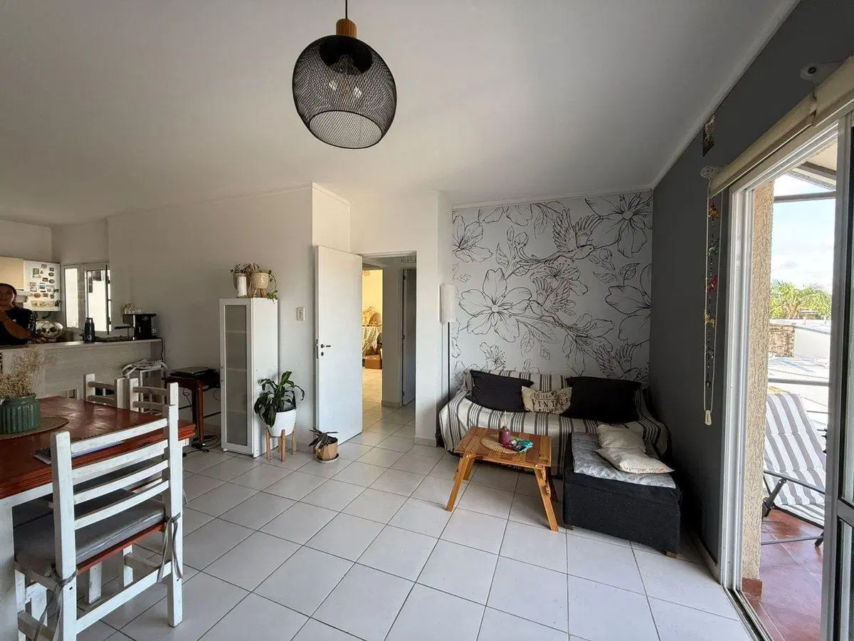 VENTA Dpto 2 DORM  y COCHERA- B° CANDIOTI 8