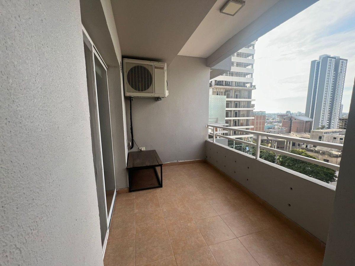 Foto de DPTO 2 DORM Y COCHERA BOULEVARD Y SAN LUIS, imagen 5