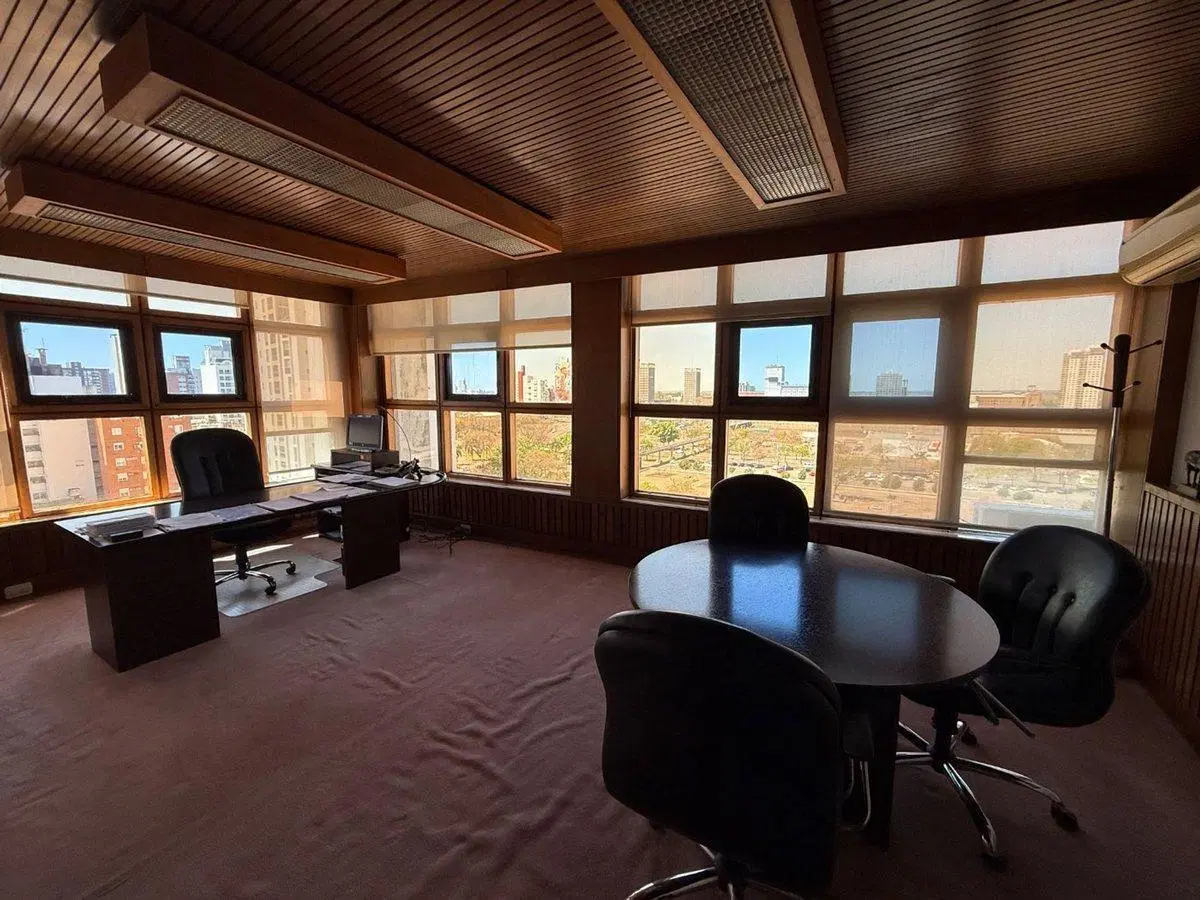 Venta Piso Completo – 10° Piso (13 oficinas) 2