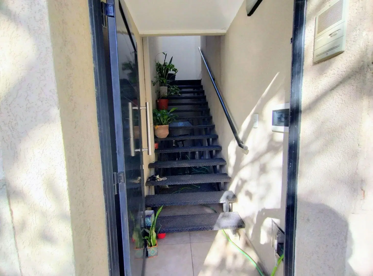 VENTA CASA P.ALTA Y P.BAJA INDEPENDIENTES - B° SUR 4