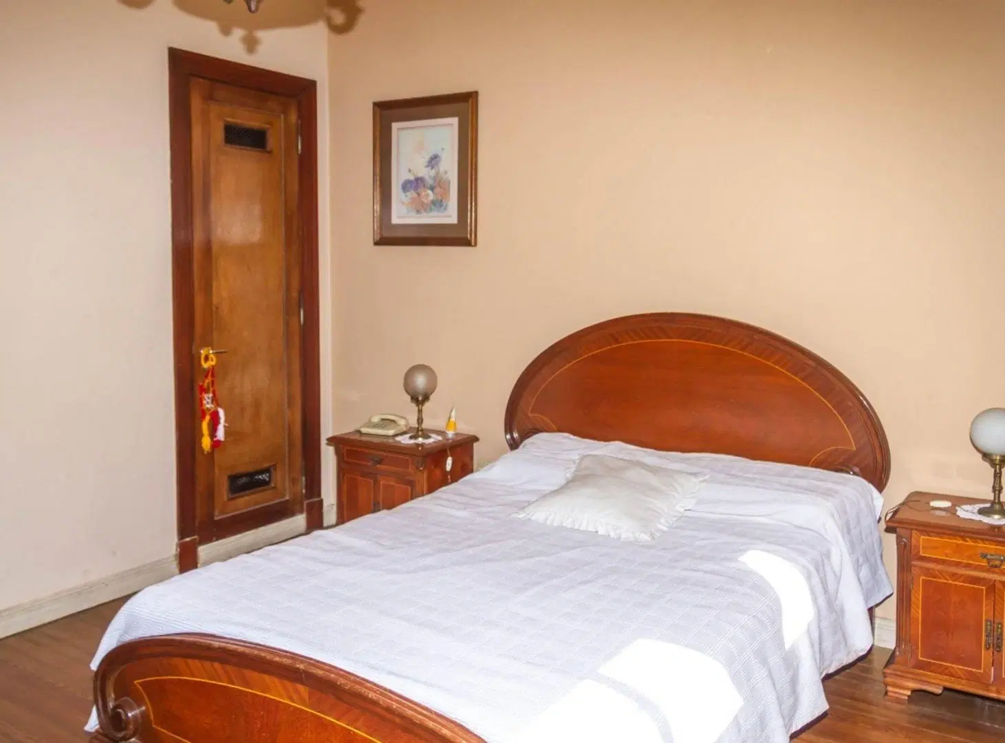 VENTA CASA  EN BARRIO RECOLETA 5