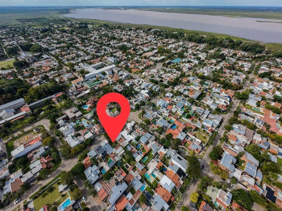 TERRENO CON CASA A DEMOLER EN GUADALUPE ESTE 457m2 2