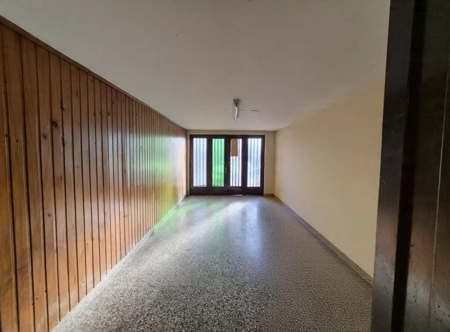 VENTA CASA  4 DORM Y COCHERA 2