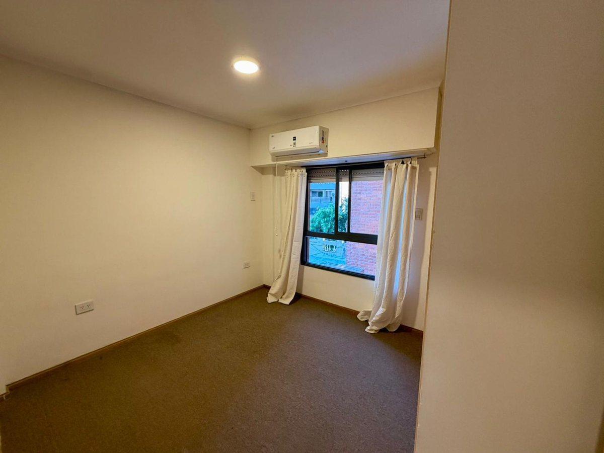Foto de VENTA DPTO 1 DORM Y COCHERA ZONA LEGISLATURA, imagen 4