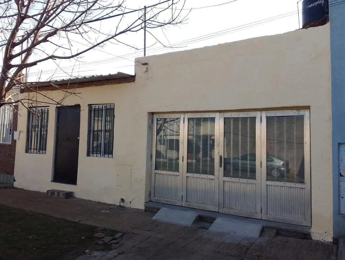 VENTA CASA EN PLANTA BAJA 8