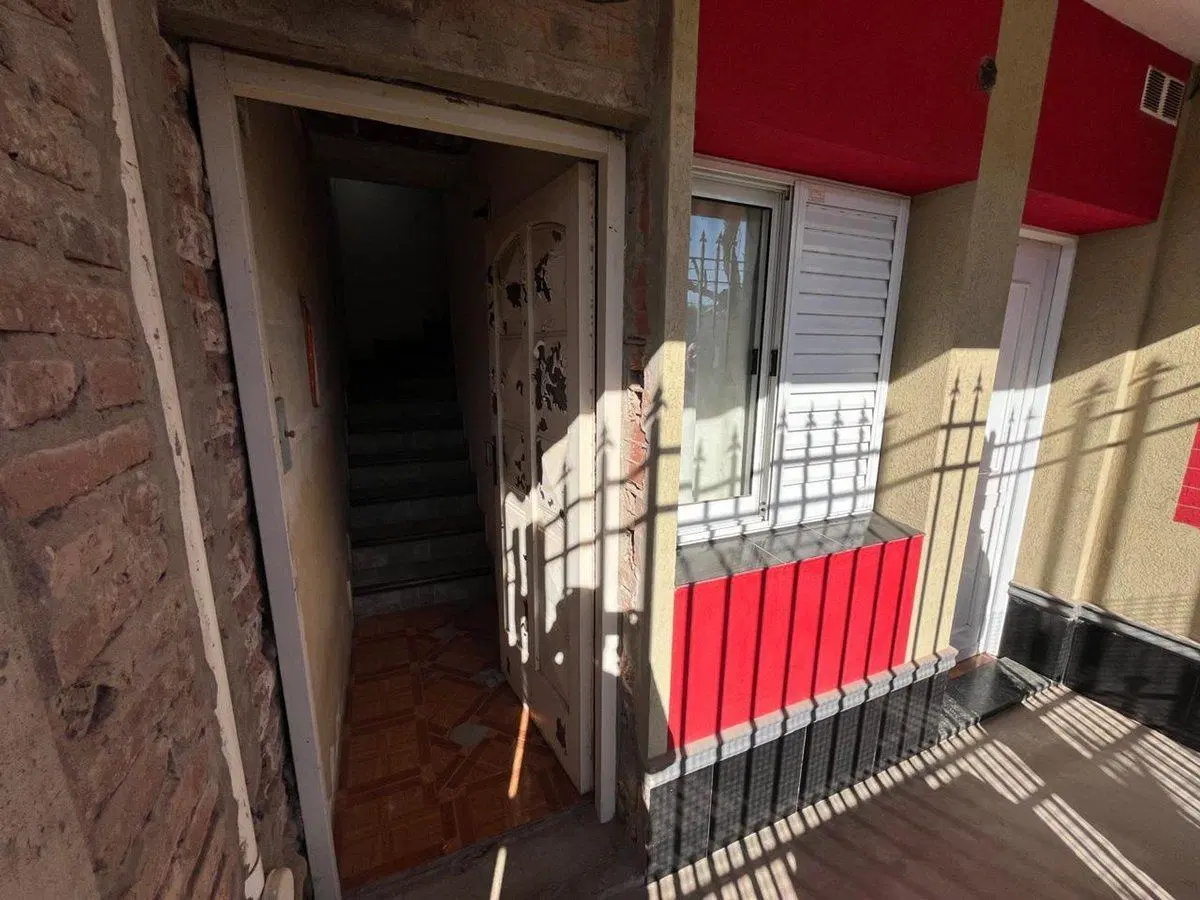 Venta casa con dos viviendas independientes 5