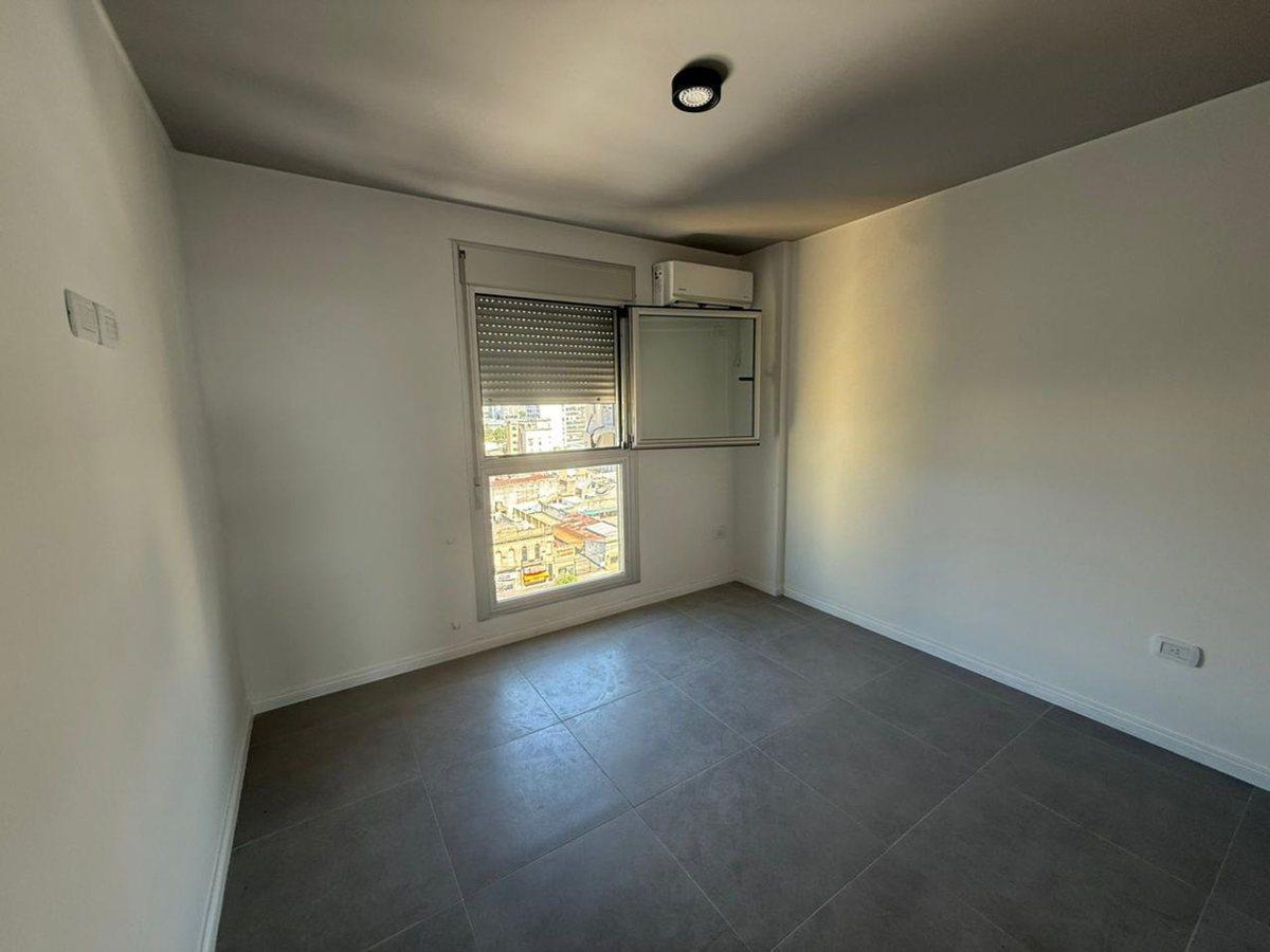 Foto de VENTA | 1 dorm, cochera y amenities | DUOMO CENTRO, imagen 4