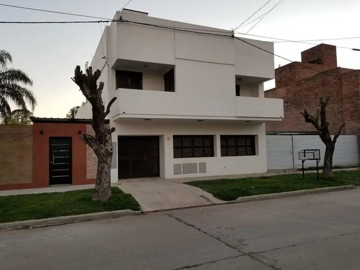 VENTA EDIFICIO DE 4 DEPARTAMENTOS 8