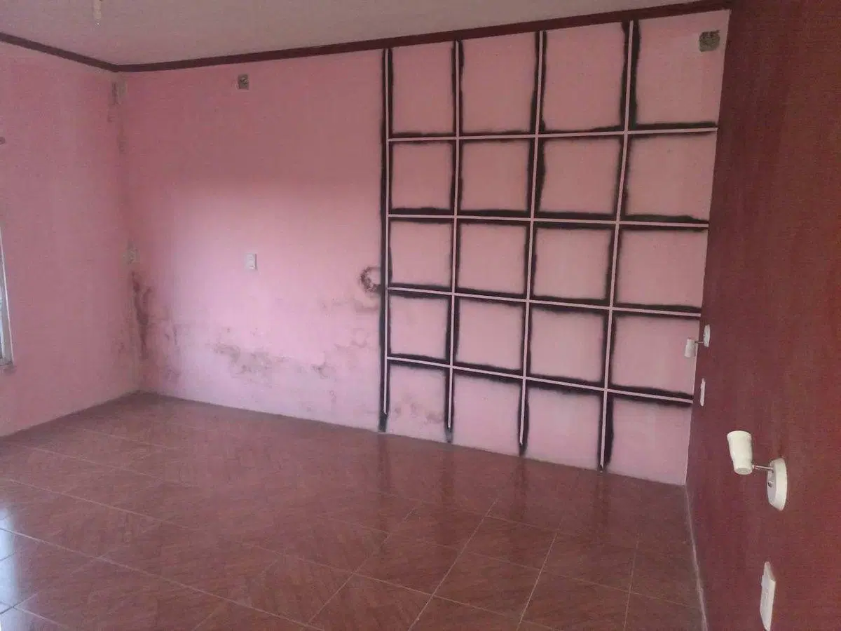 VENTA CASA C/ LOCAL FRENTE A PLAZA -ÁNGEL GALLARDO 8