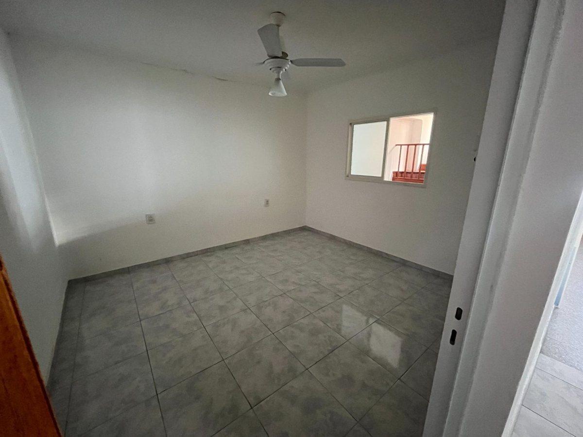 Foto de VENTA CASA + DPTO - 4 DORM- B° MAYORAZ, imagen 5
