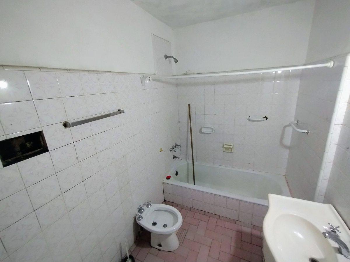 Foto de VENTA INTERNO 3 DORMITOIOS - EXCELENTE UBICACIÓN, imagen 4