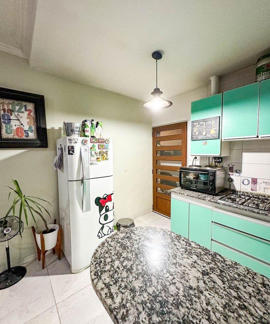 Foto de VENTA CASA 3 DORM C/COCHERA Y PILETA B° SAN MARTÍN, imagen 5