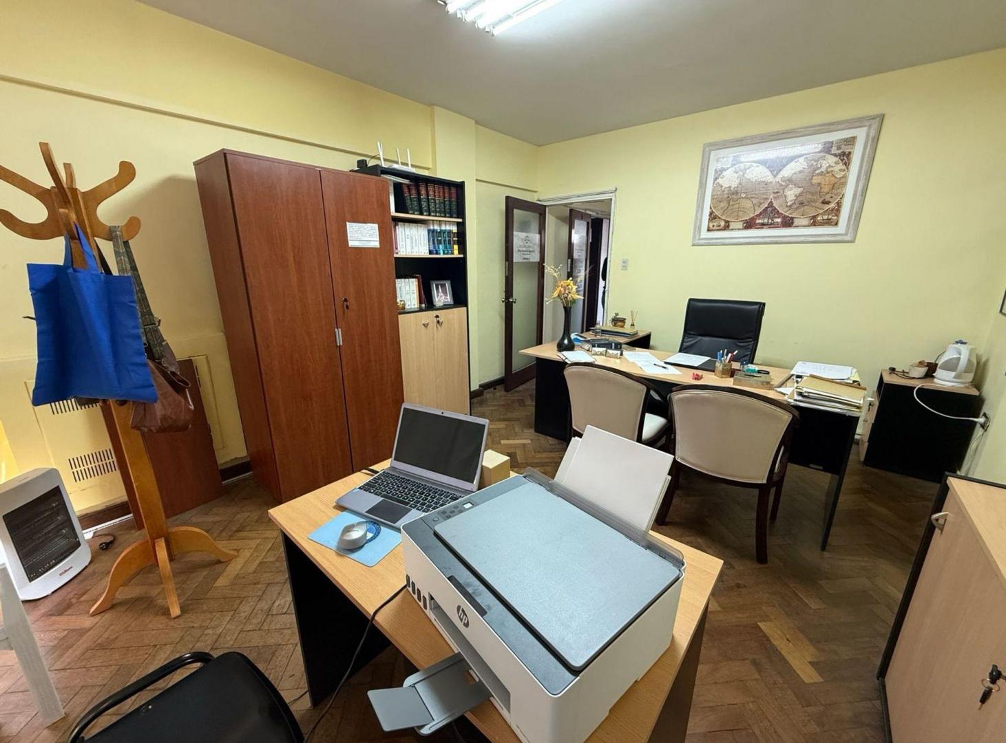 Foto de Bloque de 4 oficinas en venta edificio Hermes, imagen 2