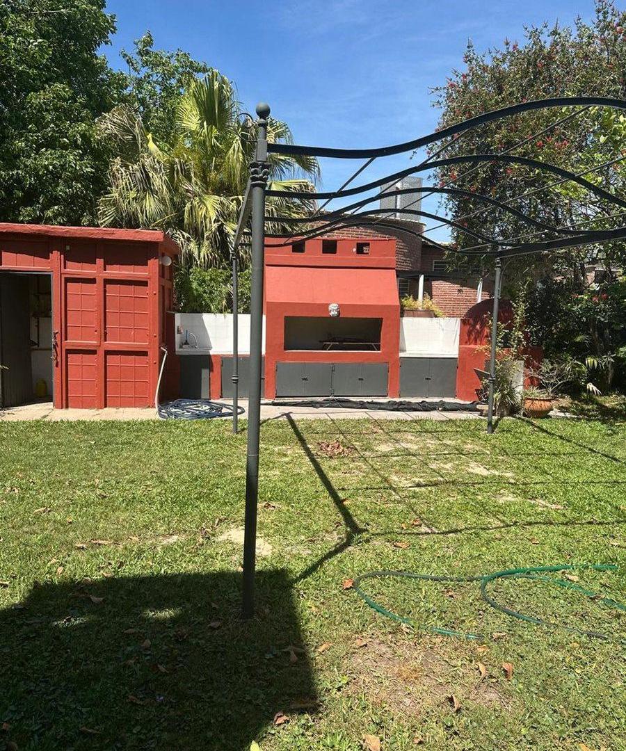 Foto de VENTA CASA EN B° JORGE NEWBERY - APTA CRÉDITO, imagen 2