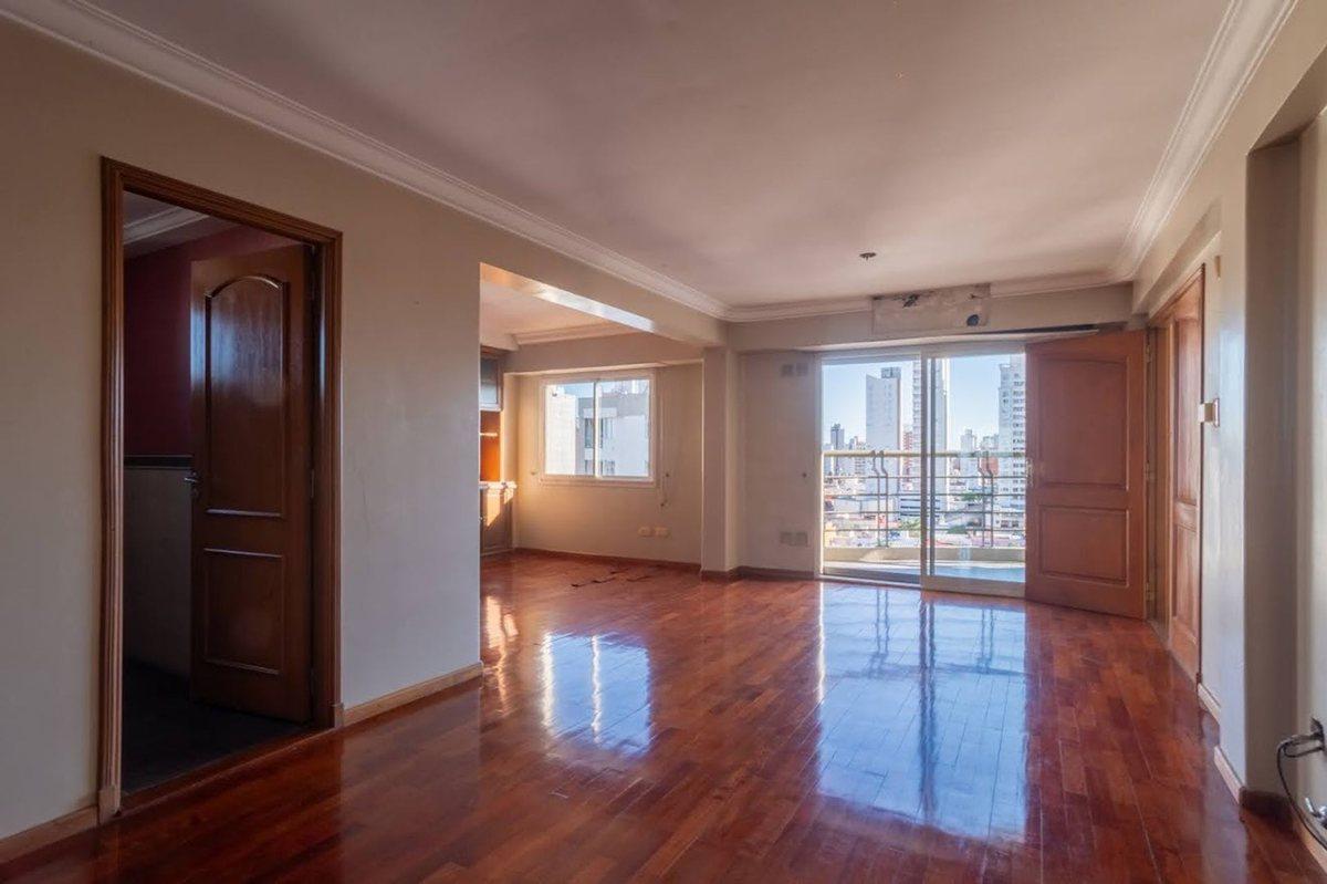Foto de VENTA PISO 3 DORM. B° CONSTITUYENTES CON COCHERA, imagen 4