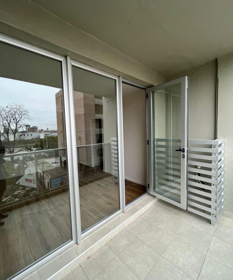 Foto de VENTA DPTO 1 DORMITORIO GARDEN INN 3 P. 8 AL RI0, imagen 3