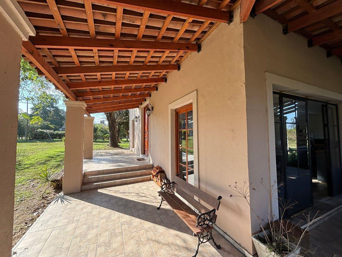Foto de HERMOSA CASA MODERNA EN COUNTRY UBAJAY, imagen 4