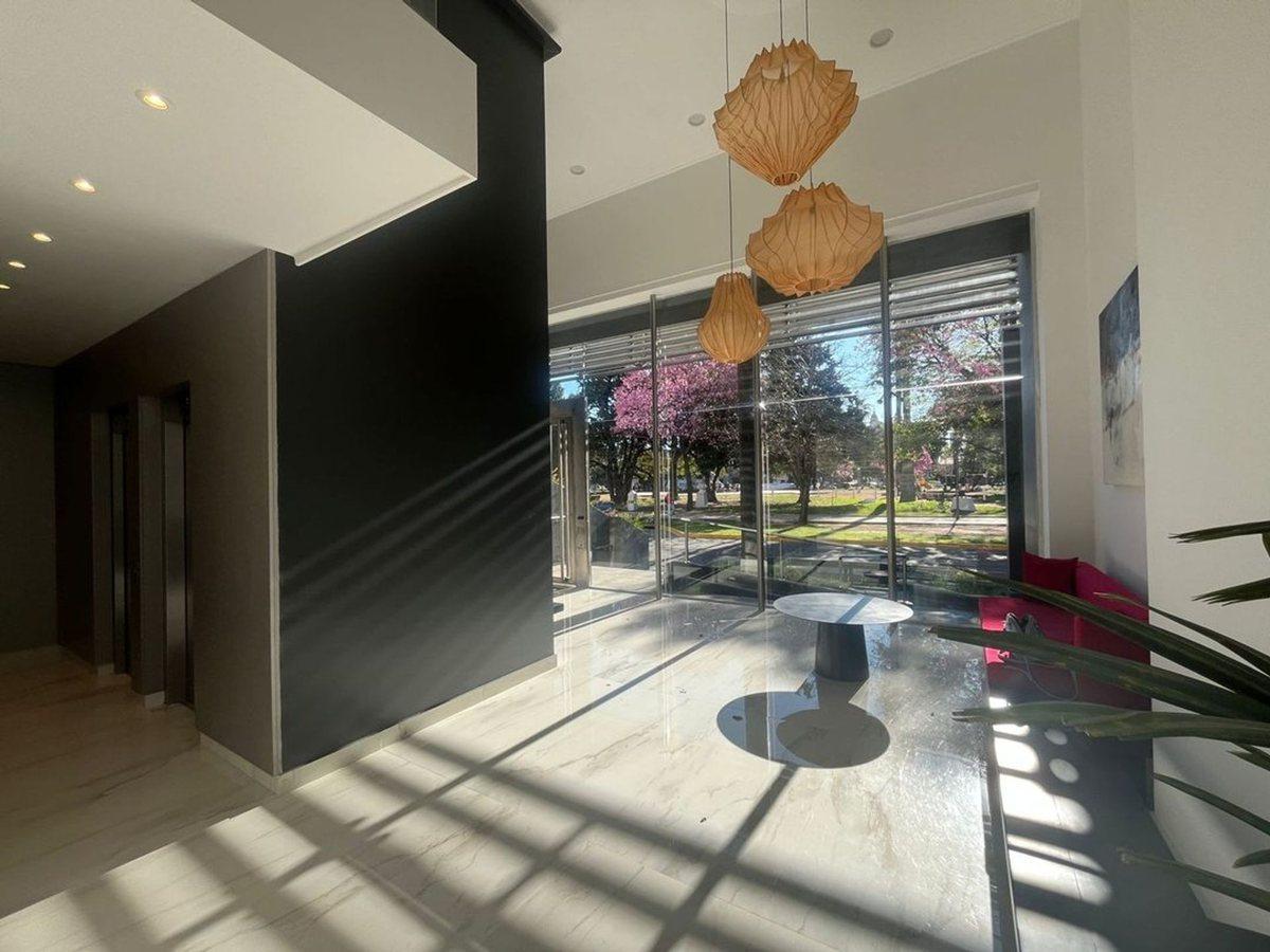 Foto de VENTA | 1 dorm, cochera y amenities | DUOMO CENTRO, imagen 1