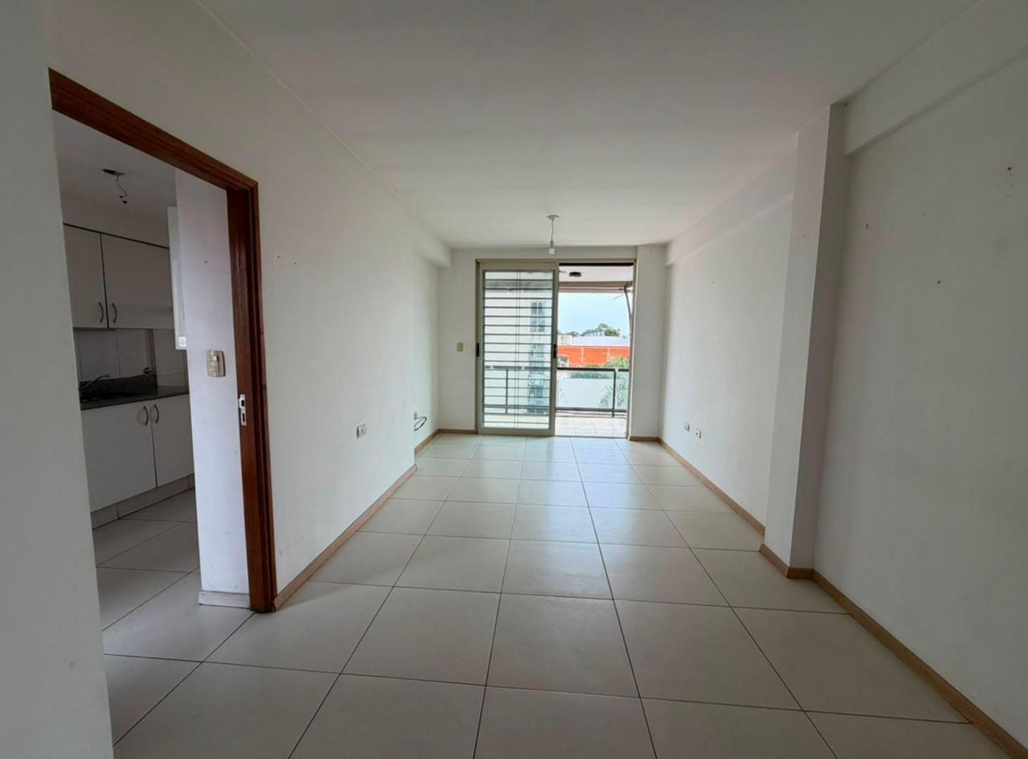 Foto de DEPARTAMENTO EN VENTA – B° Constituyentes, imagen 3