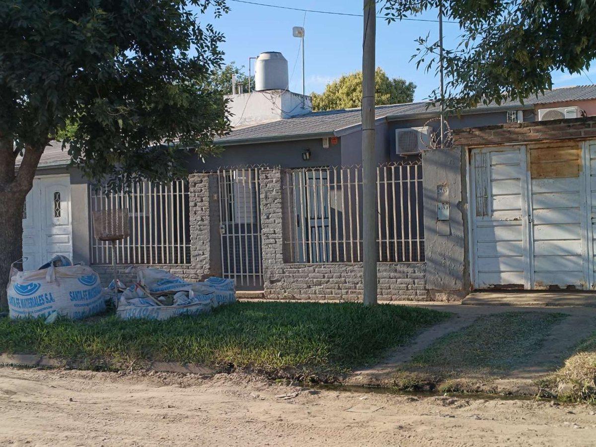 Foto de VENTA CASA 3 DORMITORIOS EN BARRIO PUNTA NORTE, imagen 2