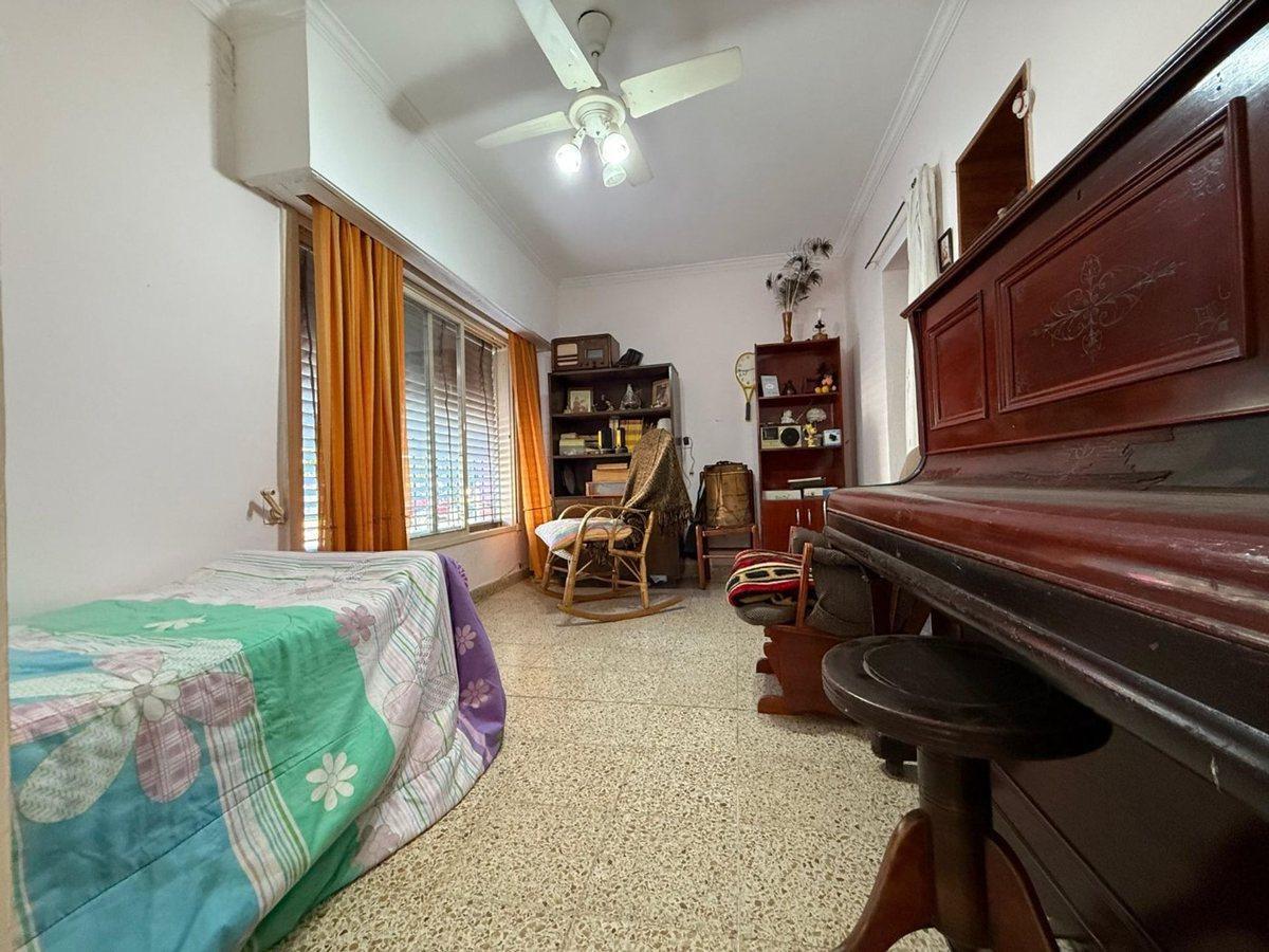 Foto de VENTA CASA 2 DORM. Y COCHERA Y DPTO EN GUADALUPE, imagen 4