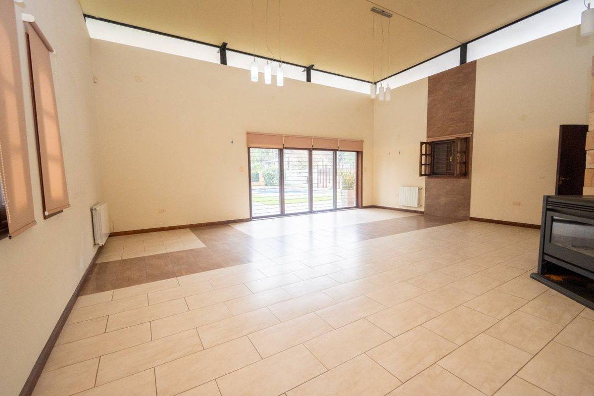 Foto de GRAN CASA DE CATEGORIA - SOBRE COTA SEGURA, imagen 2