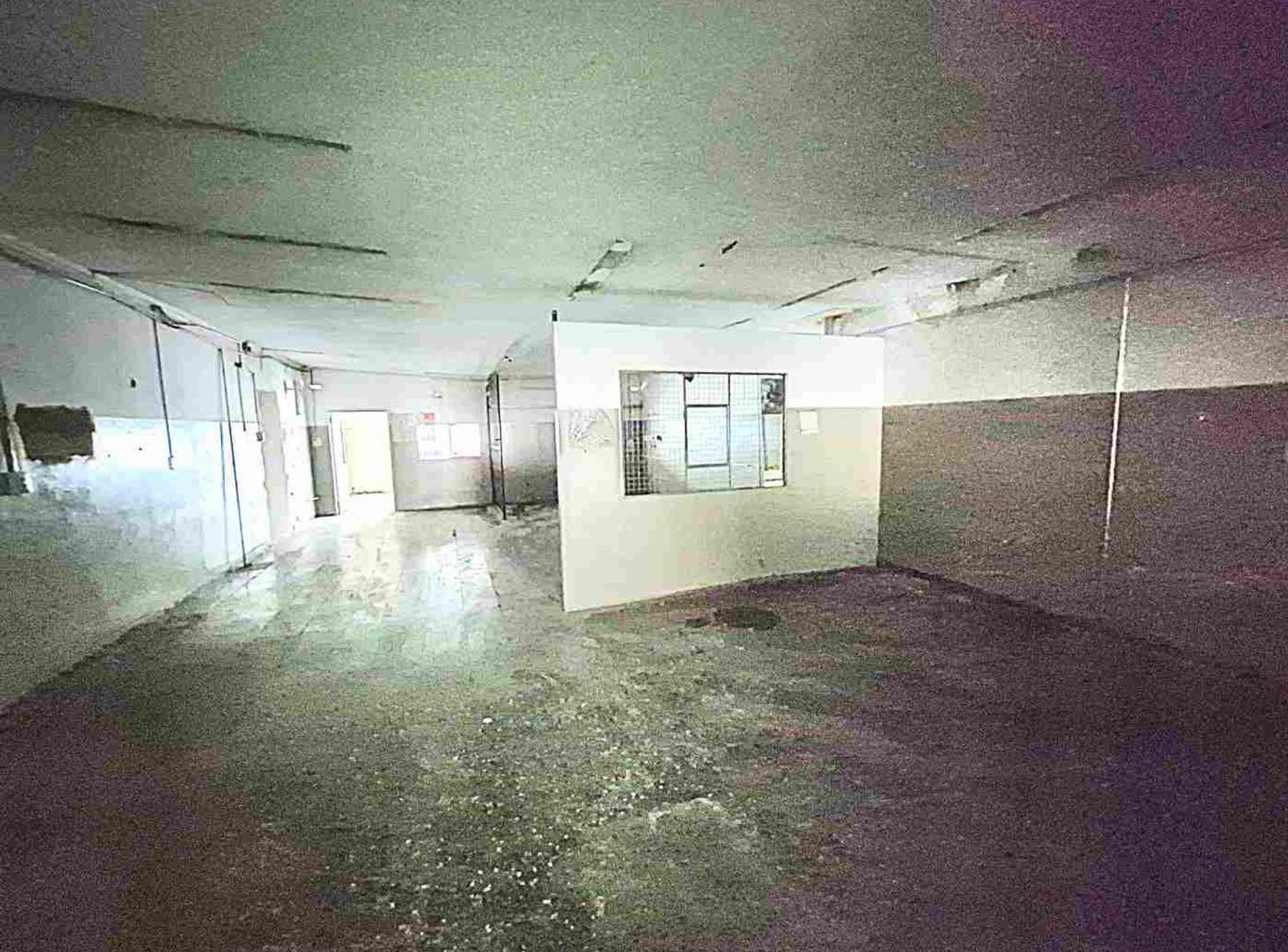 Foto de ALQUILER AMPLIO LOCAL COMERCIAL CÉNTRICO, imagen 4