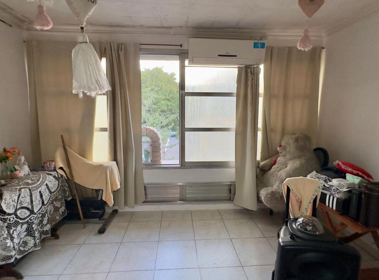 Foto de VENTA PLANTA ALTA 3 DORMITORIOS Y TERRAZA, imagen 4