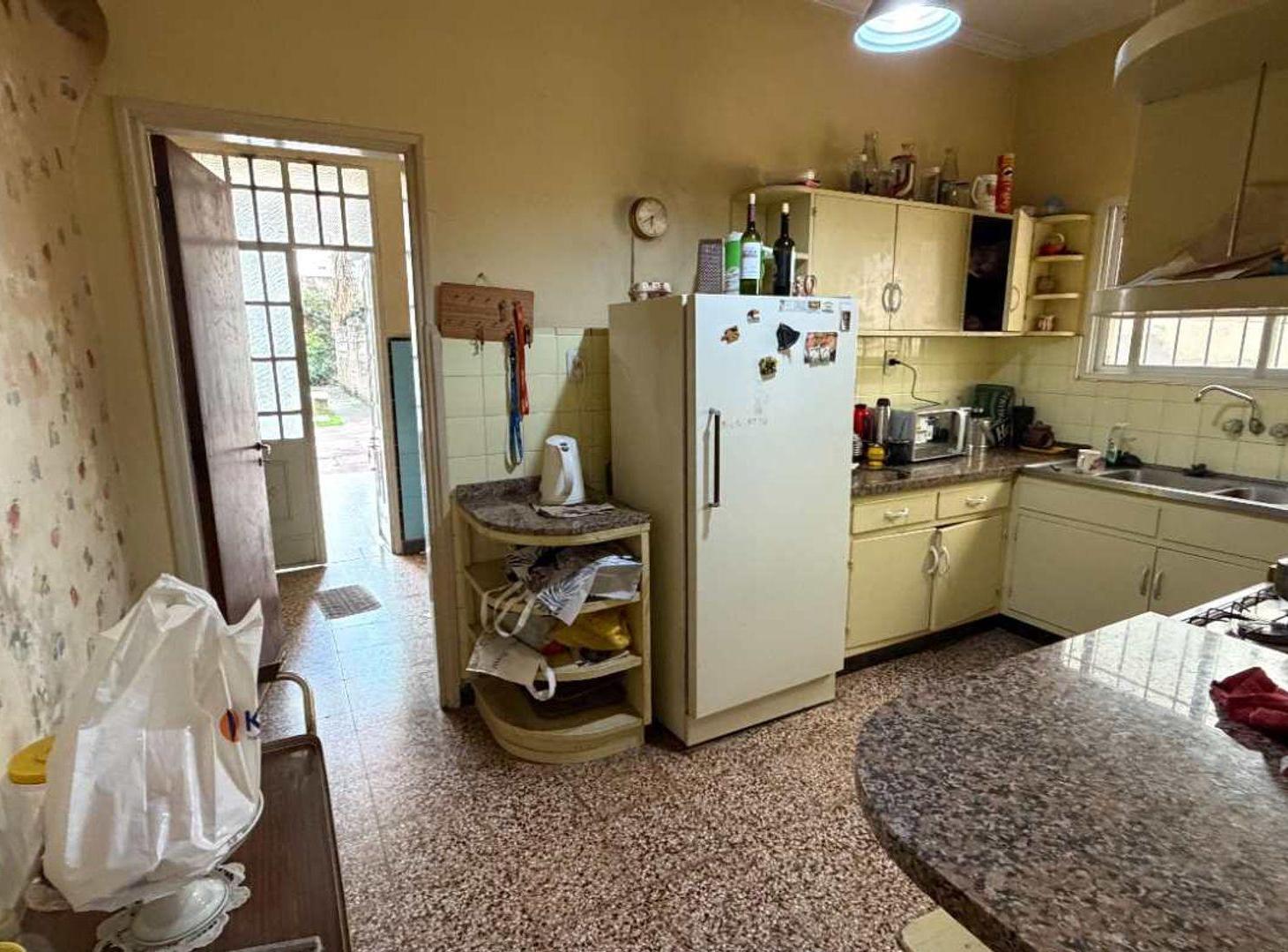 Foto de SE VENDE CASA A REFACCIONAR /DESARROLLO, imagen 5