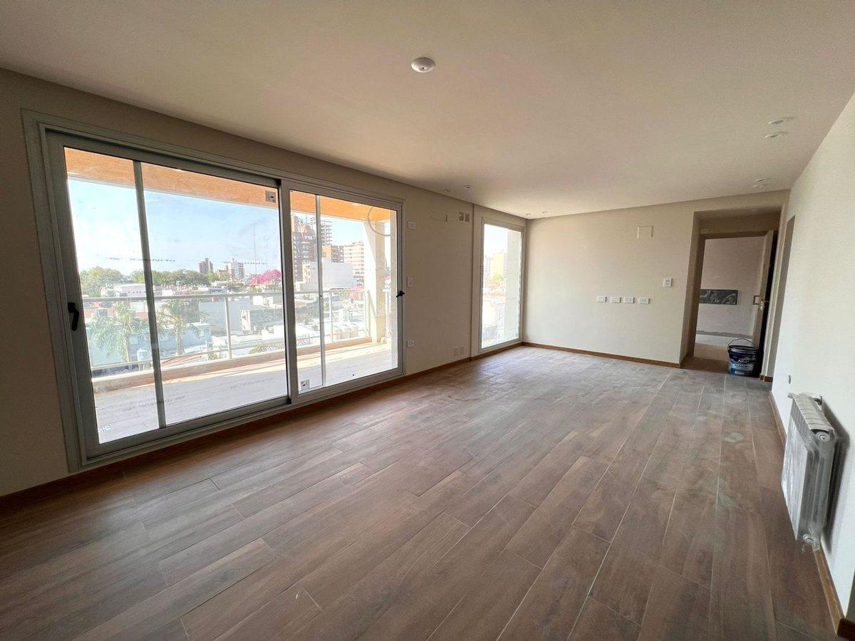 Foto de VENTA PISO 3 DORM.-BALCON AL NORTE-B.CANDIOTI-, imagen 3