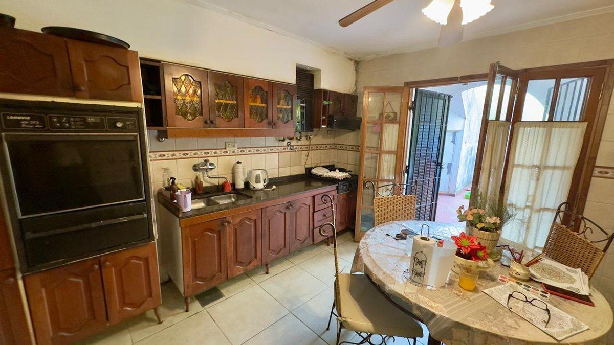 Foto de CASA CANDIOTI NORTE 3 DORMITORIOS Y COCHERA, imagen 4