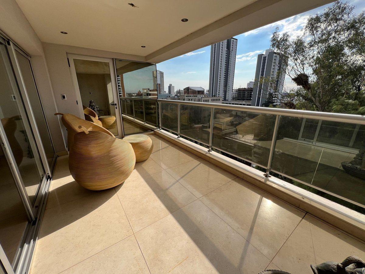 Foto de PISO DE CATEGORIA EN PLENO BOULEVARD GALVEZ, imagen 5