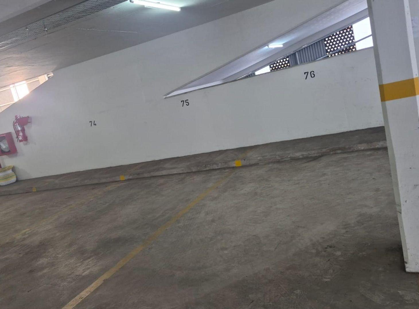 Foto de VENTA COCHERA EN EDIFICIO SAN JERÓNIMO 89, imagen 1