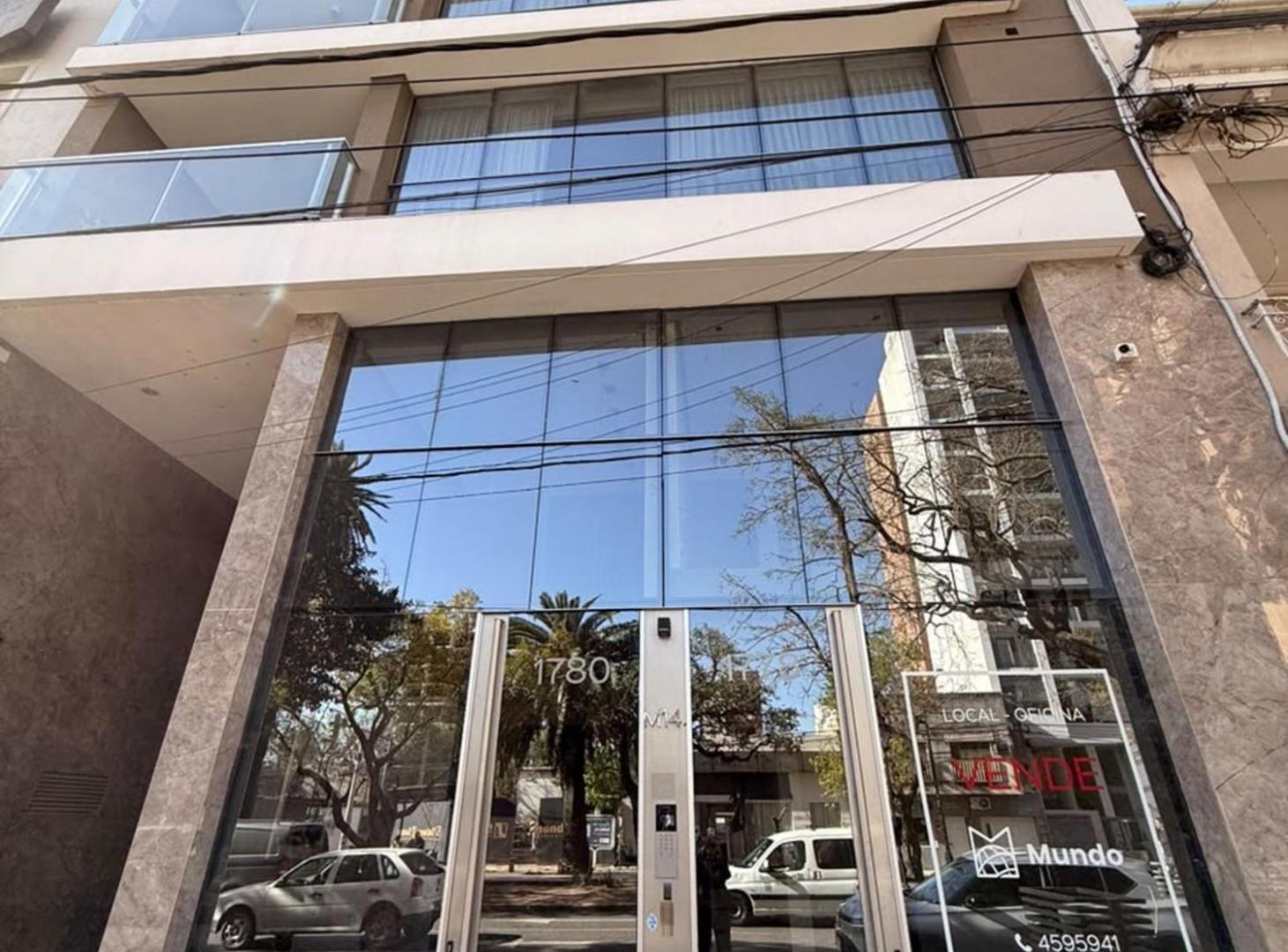 Foto de VENTA LOCAL COMERCIAL SOBRE BOULEVARD GALVEZ, imagen 1