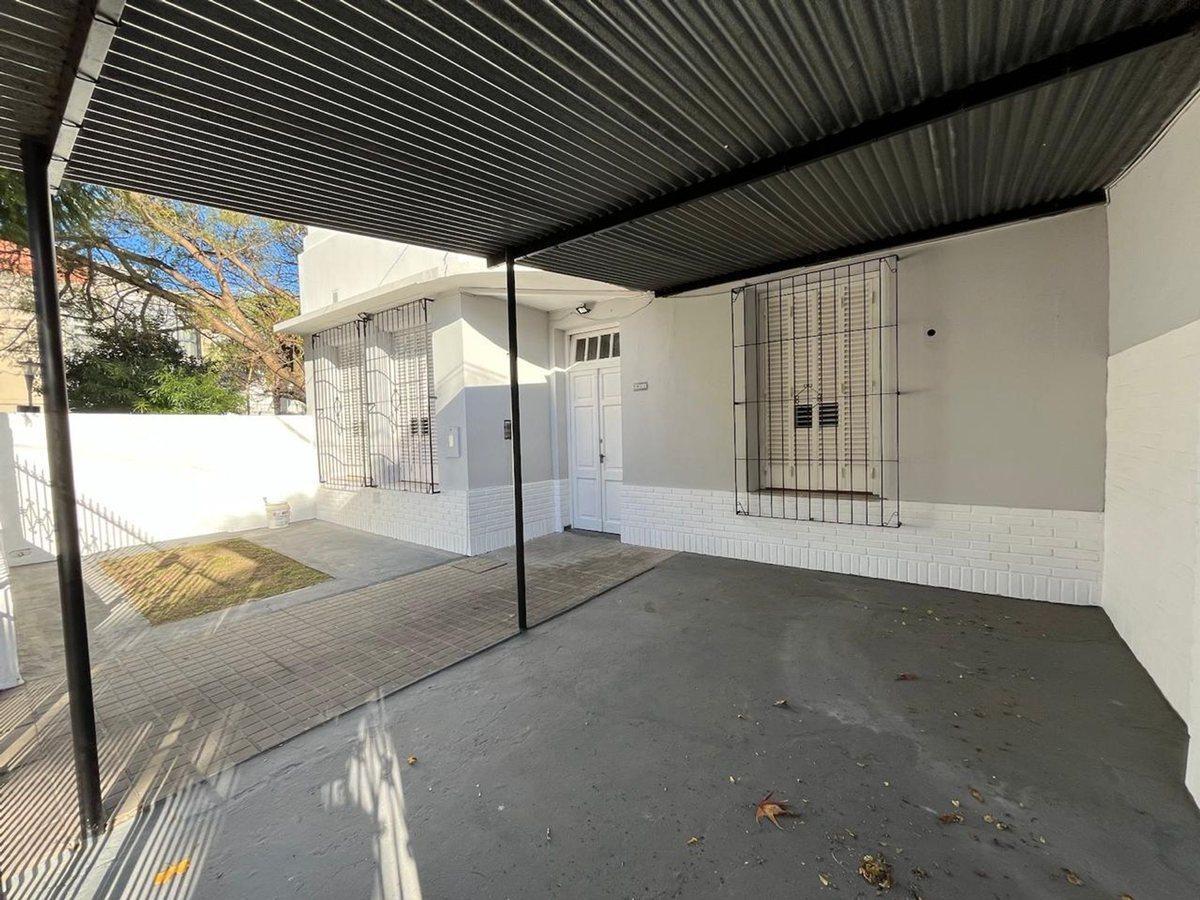 Foto de Venta Casa con gran terreno en Candioti Norte, imagen 3