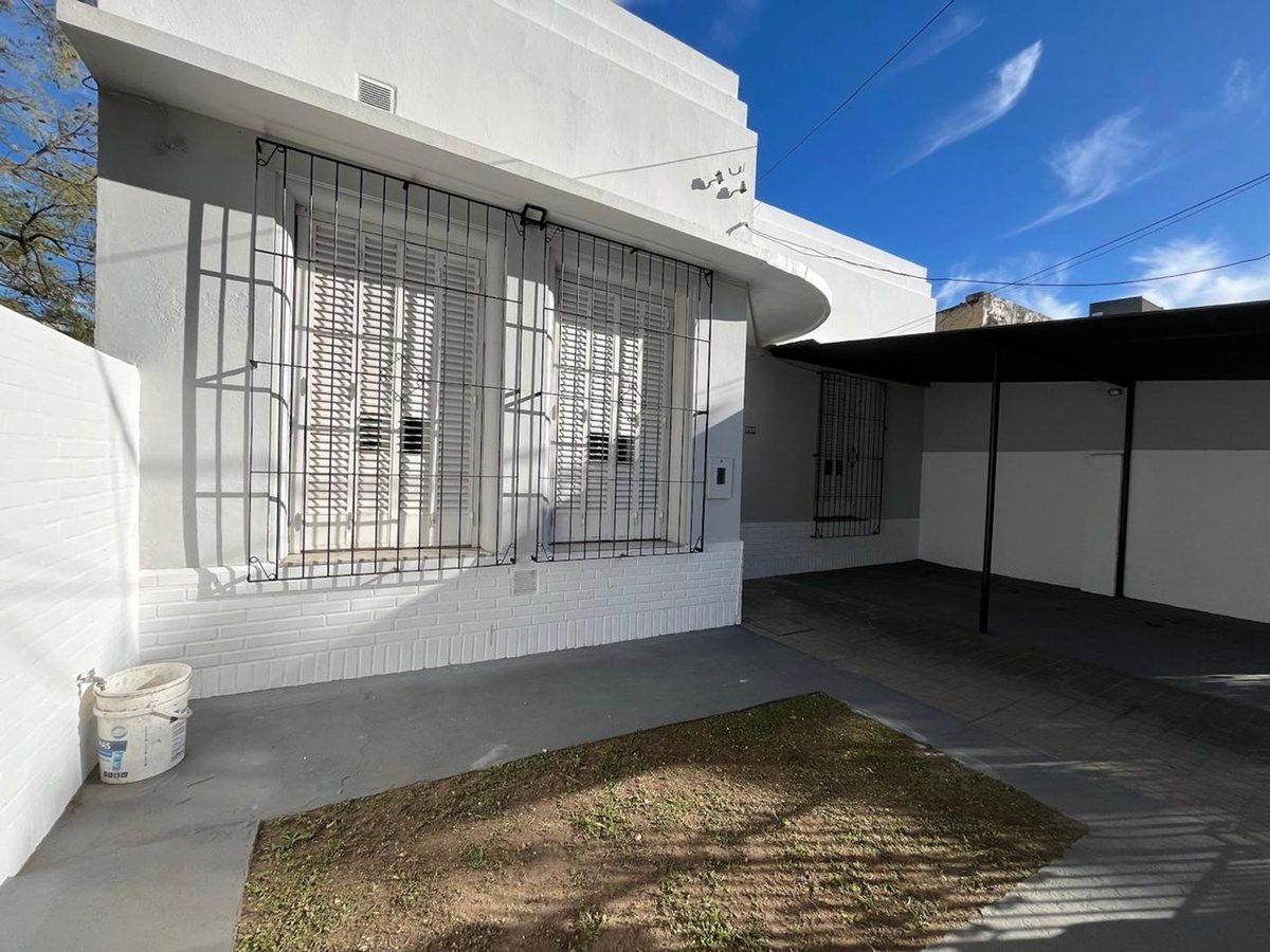 Foto de Venta Casa con gran terreno en Candioti Norte, imagen 4