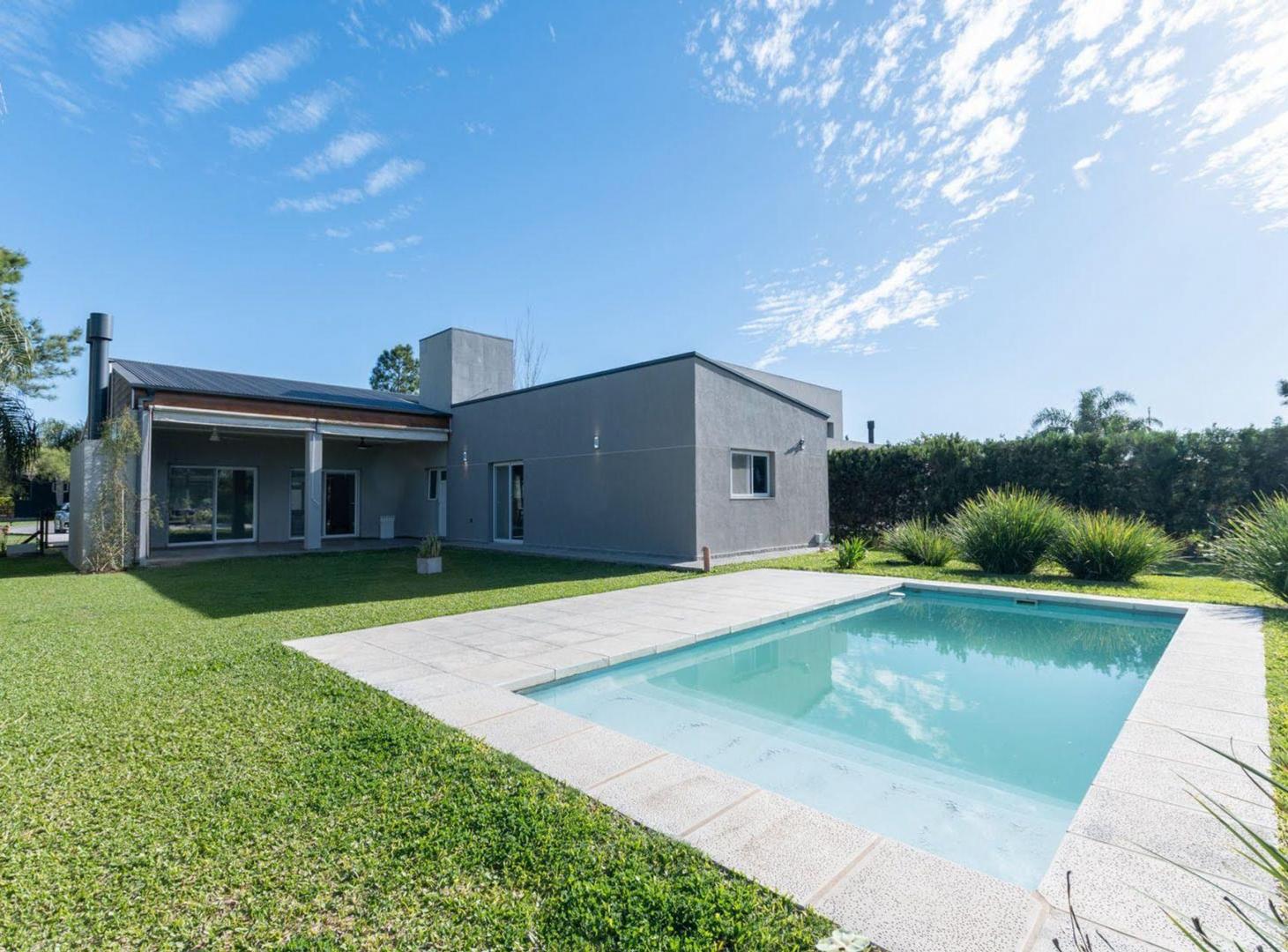 Foto de CASA EN VENTA 3 DORMITORIOS AIRES DEL LLANO, imagen 2
