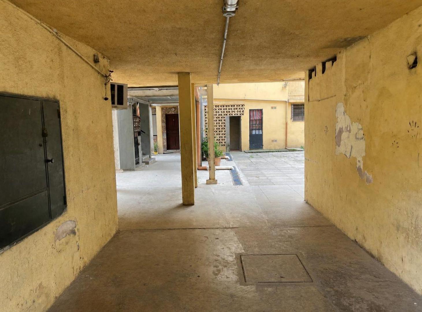 Foto de Venta Depto 3 dorm - s/calle Pcipal -Las Flores II, imagen 2